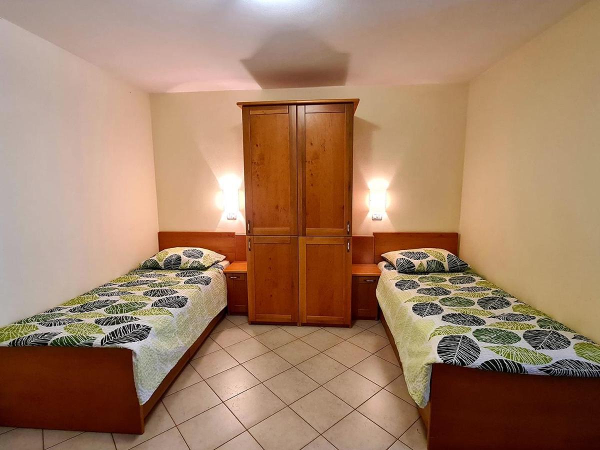 Guest House Kocanija Ilirska Bistrica Zewnętrze zdjęcie
