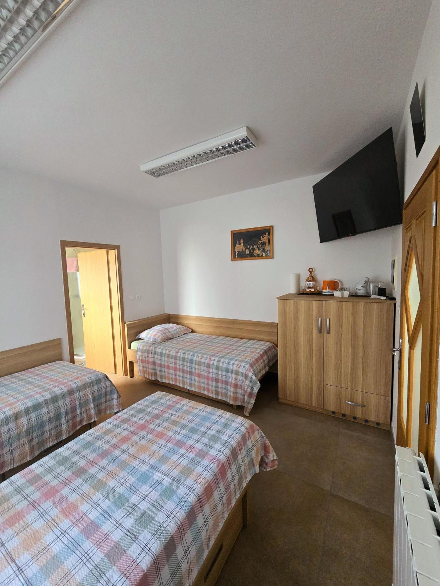 Guest House Kocanija Ilirska Bistrica Zewnętrze zdjęcie